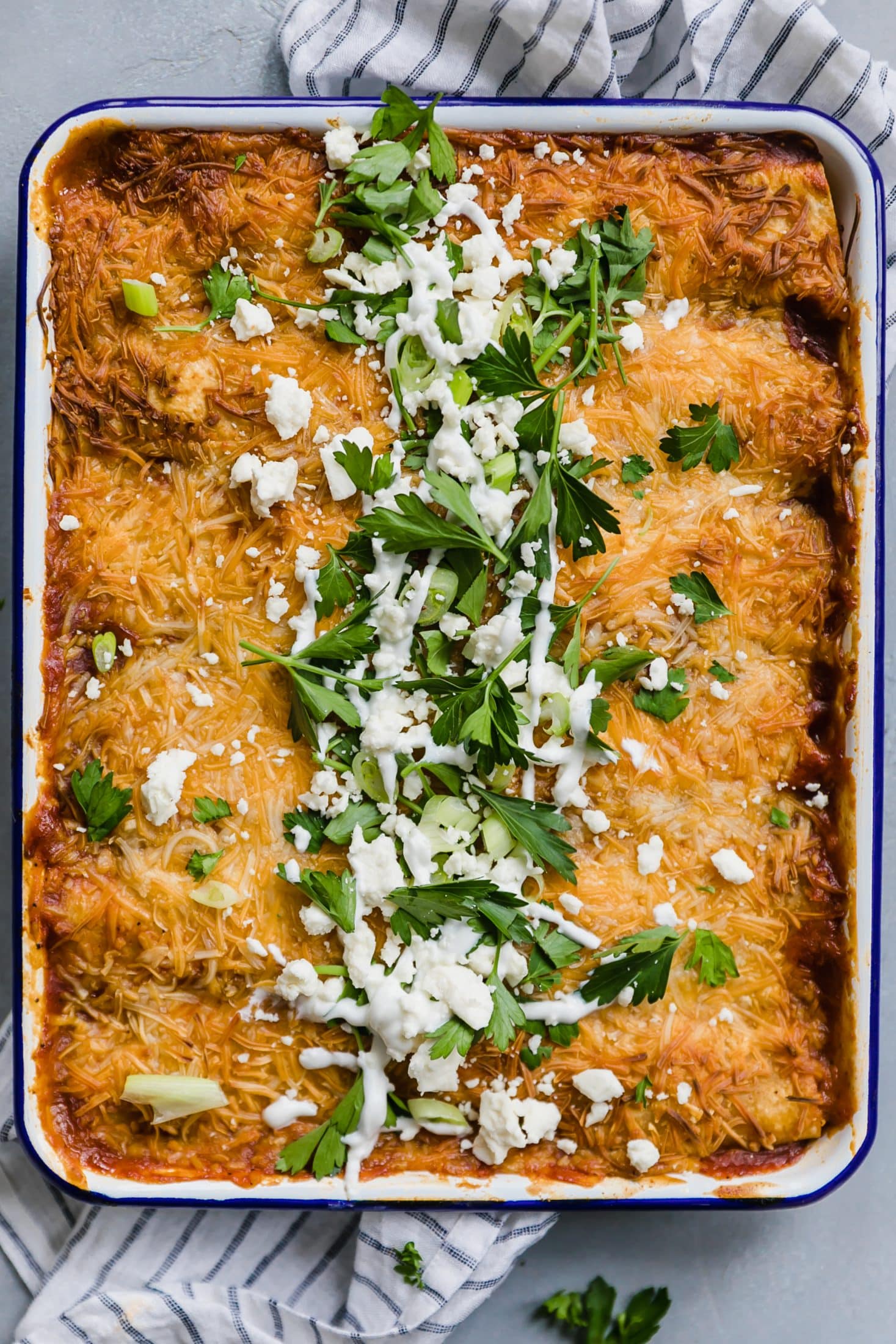 BBQ chicken enchiladas I howsweeteats.com #chicken #enchiladas #bbq