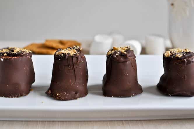 Homemade Smashing S'mores I howsweeteats.com