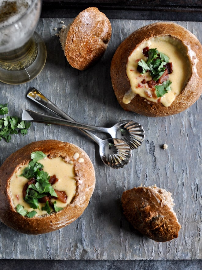 Beer Cheese Soup in Easy Homemade Whole Wheat Bread Bowls I howsweeteats.com