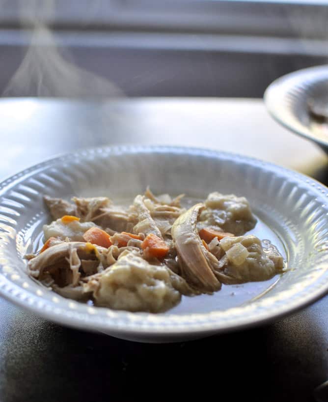 Easy Crockpot Chicken and Dumplings I howsweeteats.com