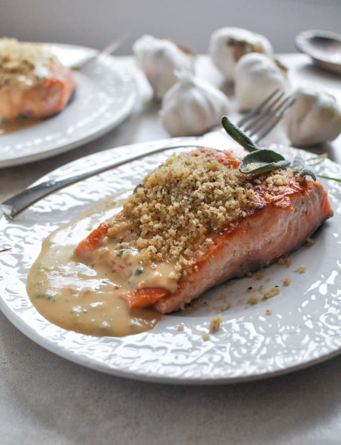 Pan-Crisped Salmon with Light Dijon Cream and Garlic Butter Breadcrumbs I howsweeteats.com