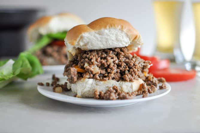 Crockpot Cheeseburgers I howsweeteats.com