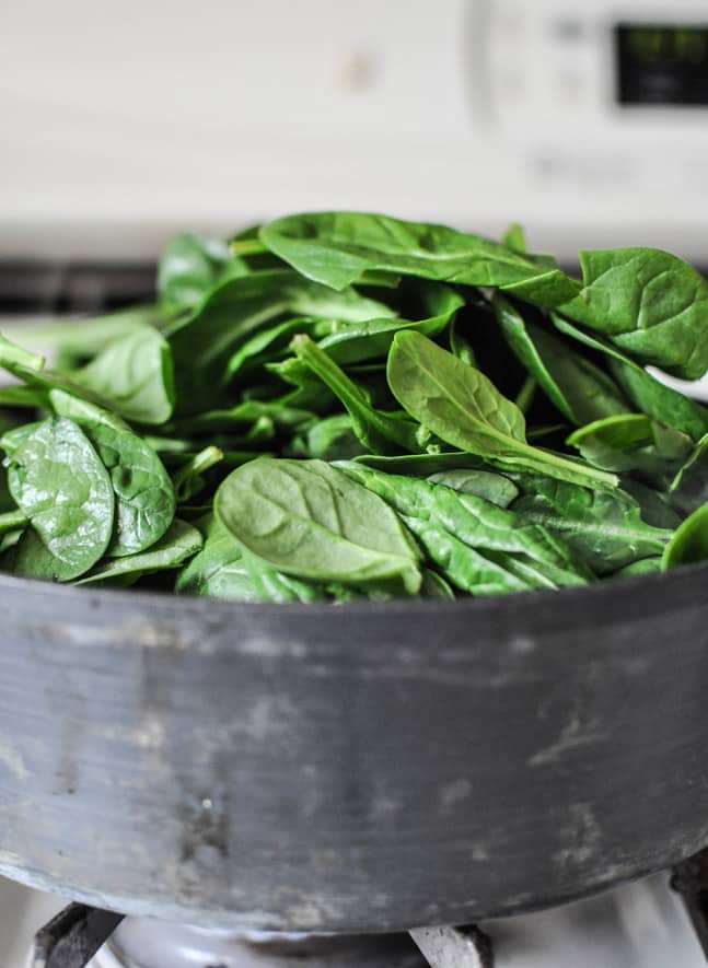 Spinach and Artichoke Linguine I howsweeteats.com