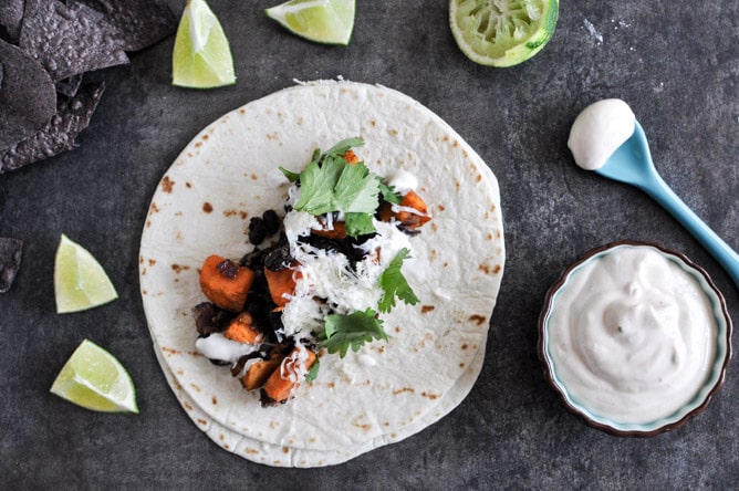 Embarrassingly Easy Smoky Sweet Potato and Black Bean Tacos I howsweeteats.com