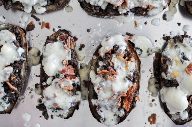 Bacon Blue Cheeseburger Potato Skins I howsweeteats.com