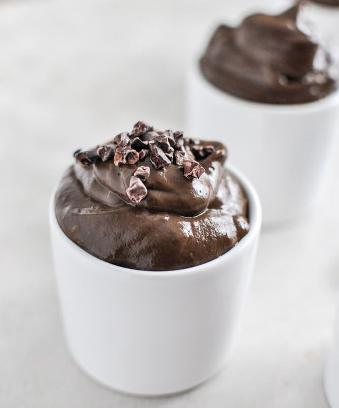 Healthy Chocolate Avocado Pudding I howsweeteats.com