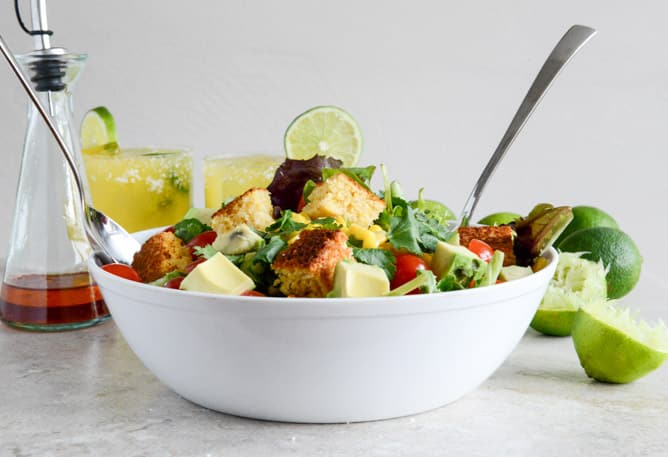 Black Bean + Cornbread Panzanella Salad I howsweeteats.com