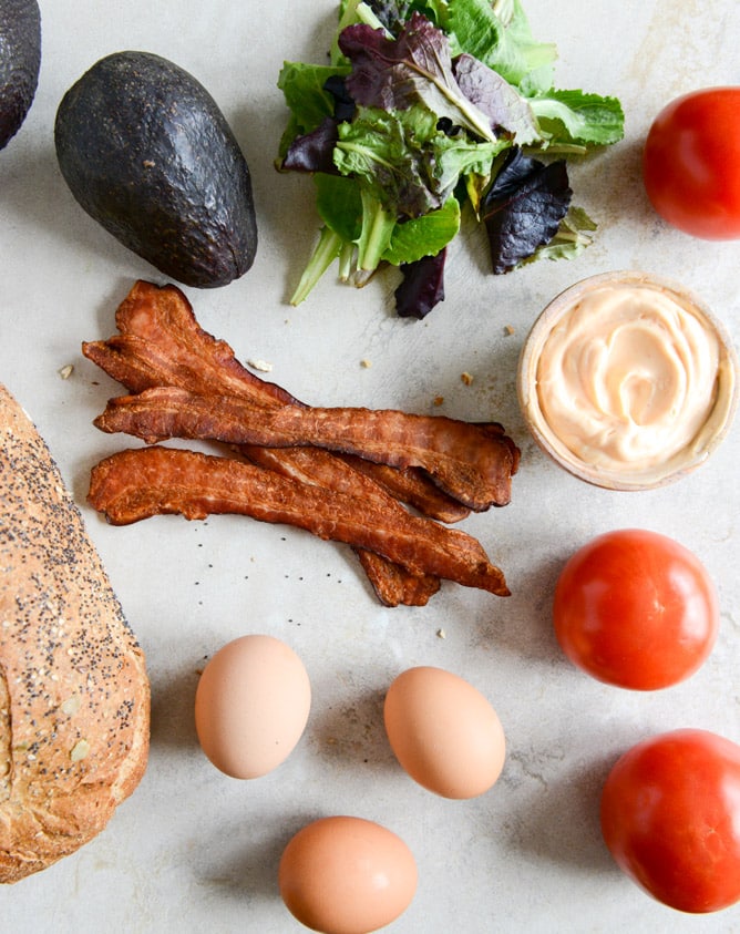 Avocado BLT's with Spicy Mayo and Fried Eggs I howsweeteats.com
