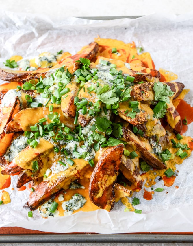 Crispy Buffalo Oven Fries I howsweeteats.com