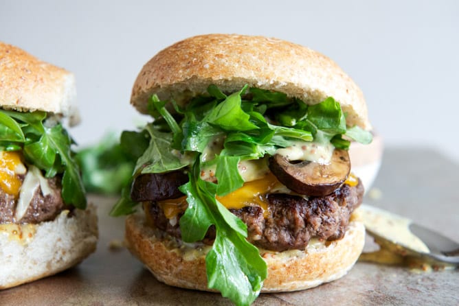Cheeseburgers with Sautéed Mushrooms, Arugula and Dijon Aioli I howsweeteats.com