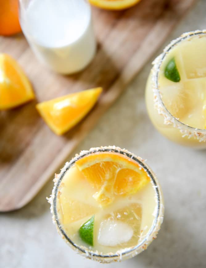 Coconut Creamsicle Margaritas I howsweeteats.com