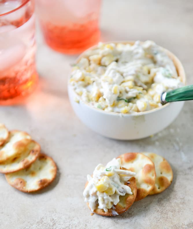 Sweet Corn, Bacon and Scallion Greek Yogurt Chicken Salad I howsweeteats.com