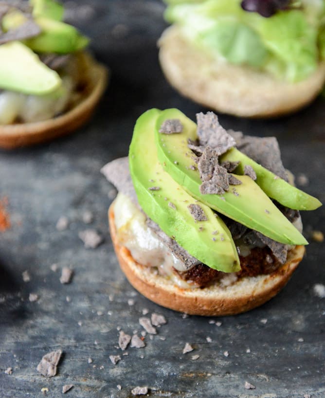 Taco-Rubbed Burgers with Avocado and Crushed Tortilla Chips I howsweeteats.com