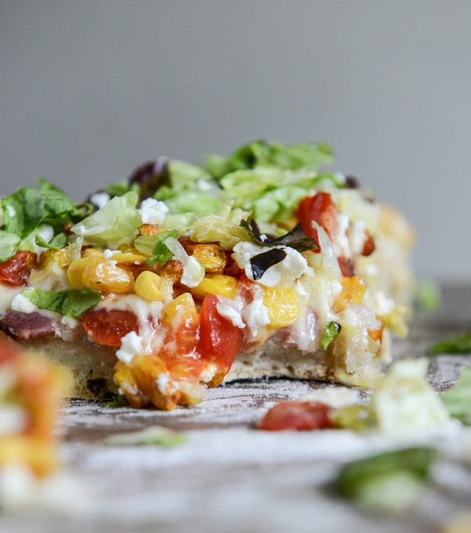 BLT Pizza with Grilled Corn + Crumbled Feta I howsweeteats.com