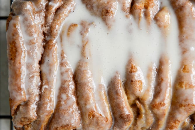 Pull-Apart Bread I howsweeteats.com