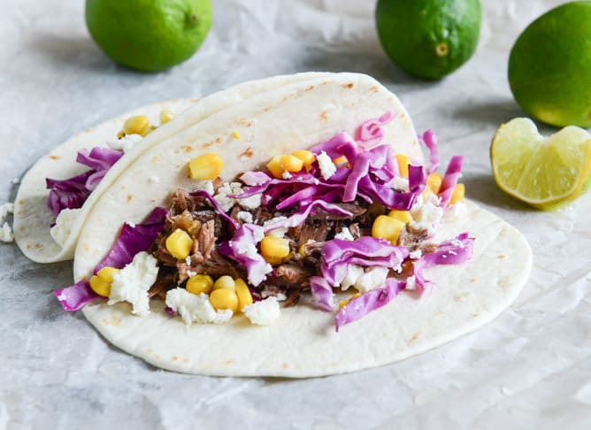 Crockpot Smoky Brisket Tacos with Shredded Cabbage + Sweet Corn I howsweeteats.com