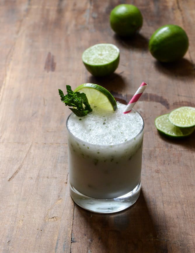 Frosty Coconut Mojitos I howsweeteats.com