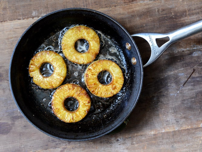 Caramelized Pineapple Lassi I howsweeteats.com