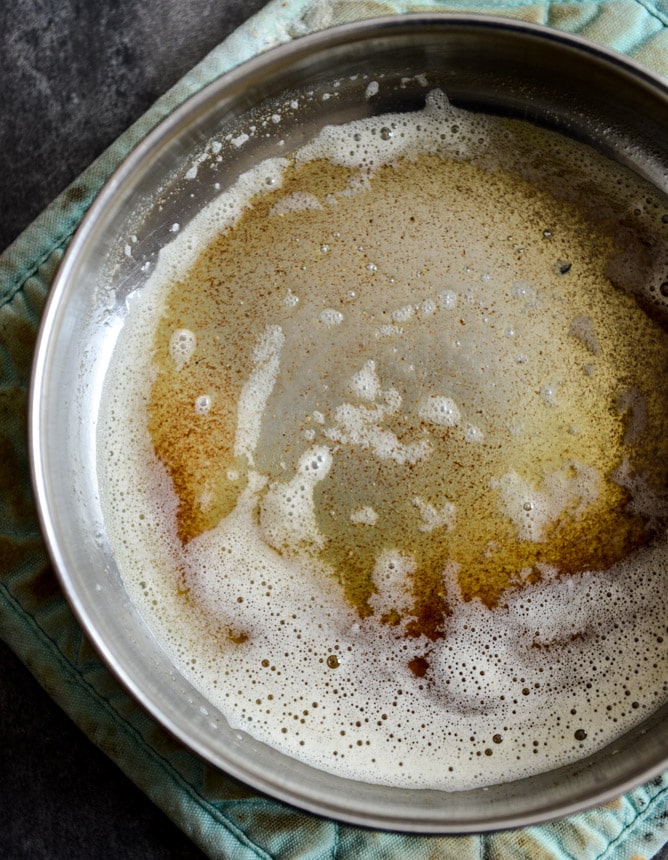 Sourdough Grilled Cheese with Roasted Poblanos, Smoked Cheddar and Curried Brown Butter I howsweeteats.com