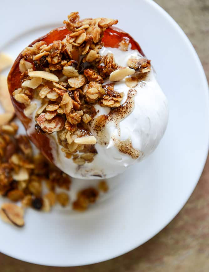 Caramelized Peaches + Cream with a Toasted Crumble I howsweeteats.com