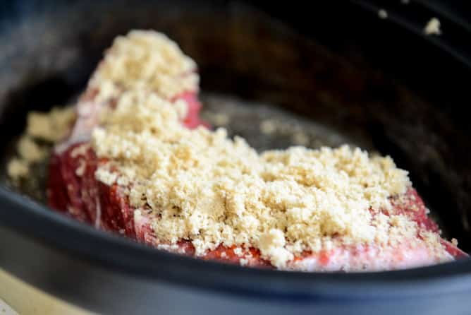 Crockpot Brown Sugar + Roasted Garlic Pulled Pot Roast Sandwiches I howsweeteats.com