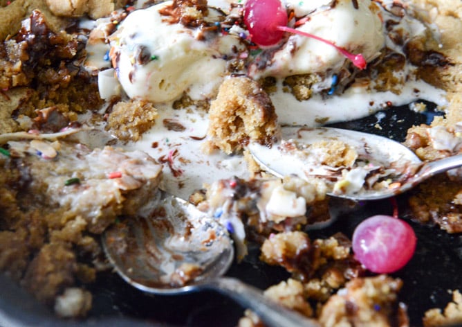 Peanut Butter Skillet Cookie I howsweeteats.com