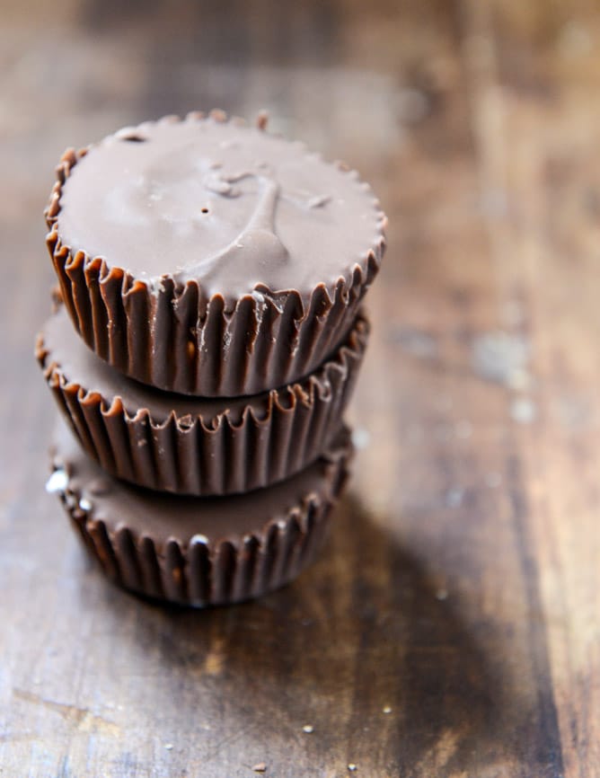 Homemade Mallo Cups I howsweeteats.com