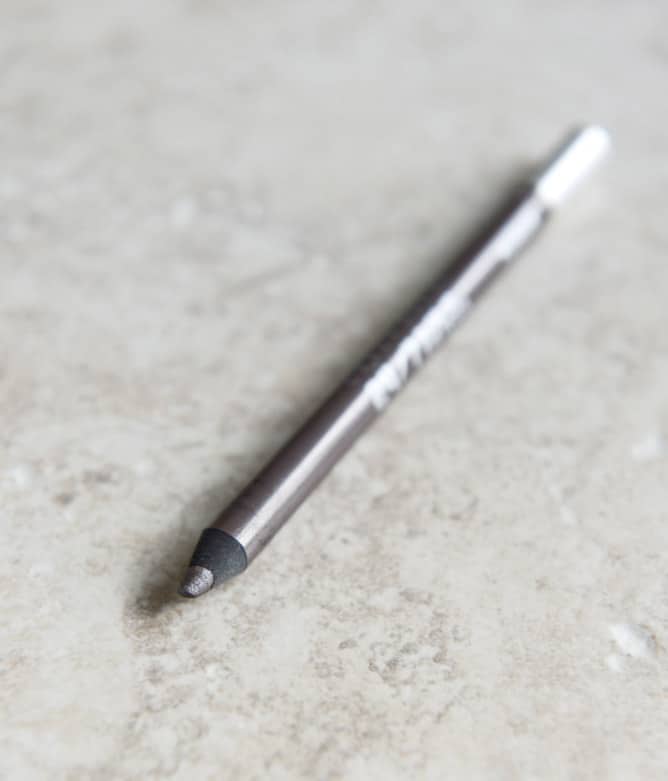 urban decay 24/7 liner in mushroom I howsweeteats.com