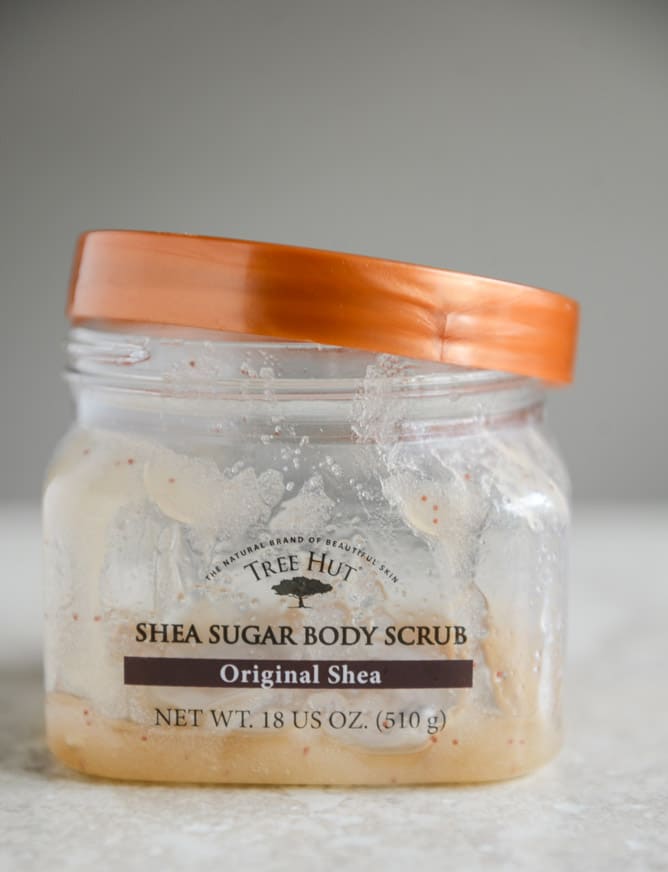 tree hut shea sugar scrub I howsweeteats.com