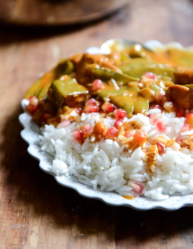 Thai Curry Pomegranate Chicken I howsweeteats.com