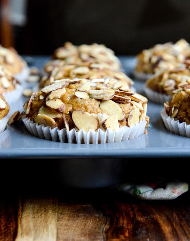 Whole Wheat Pumpkin Almond Muffins I howsweeteats.com