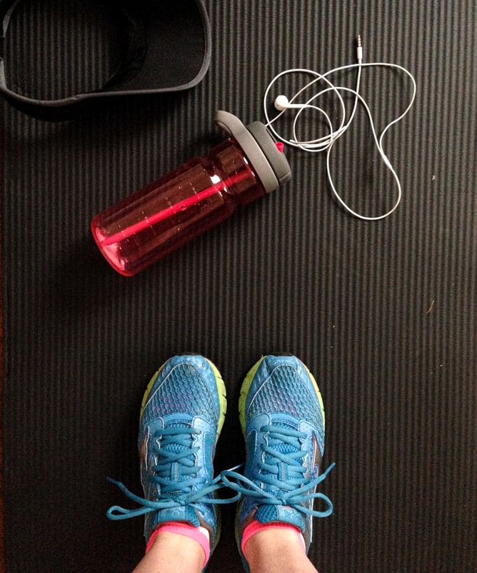 photo an hour I howsweeteats.com