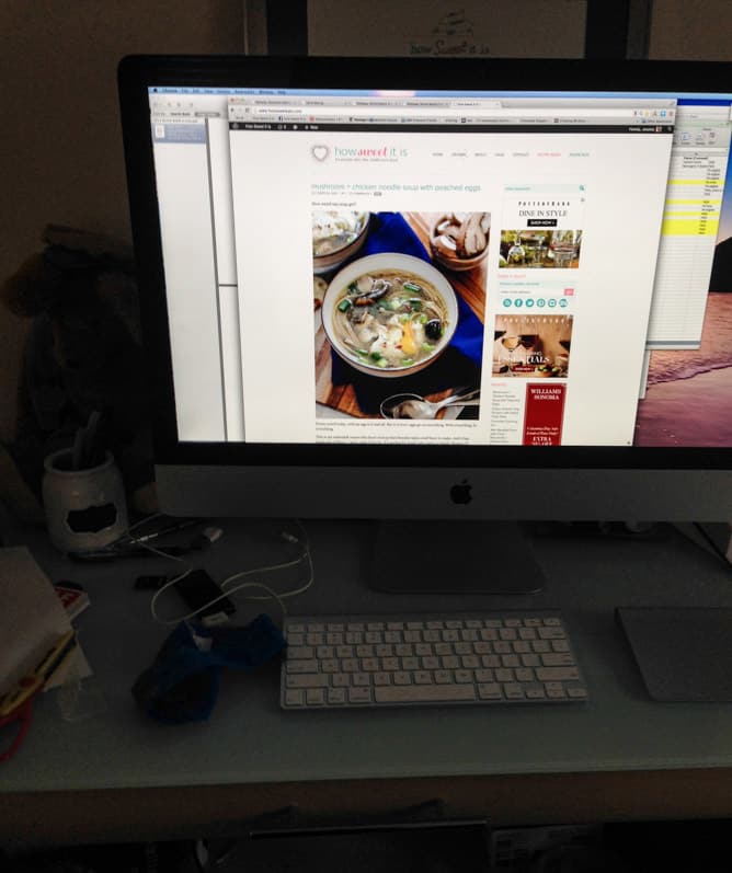 photo an hour I howsweeteats.com