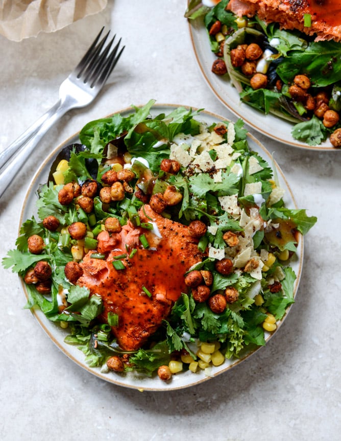 BBQ Salmon and Crispy Chickpea Salads with Greek Yogurt Ranch Drizzle I howsweeteats.com