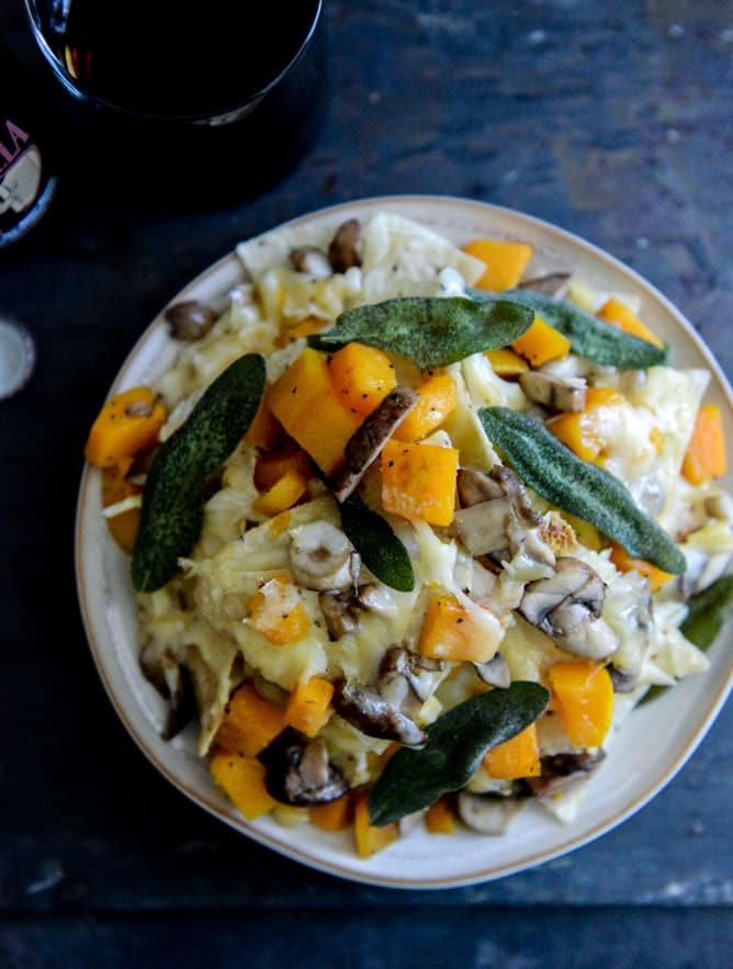 Spiced Butternut Squash, Garlic Butter Mushroom and Fontina Nachos with Crispy Sage I howsweeteats.com
