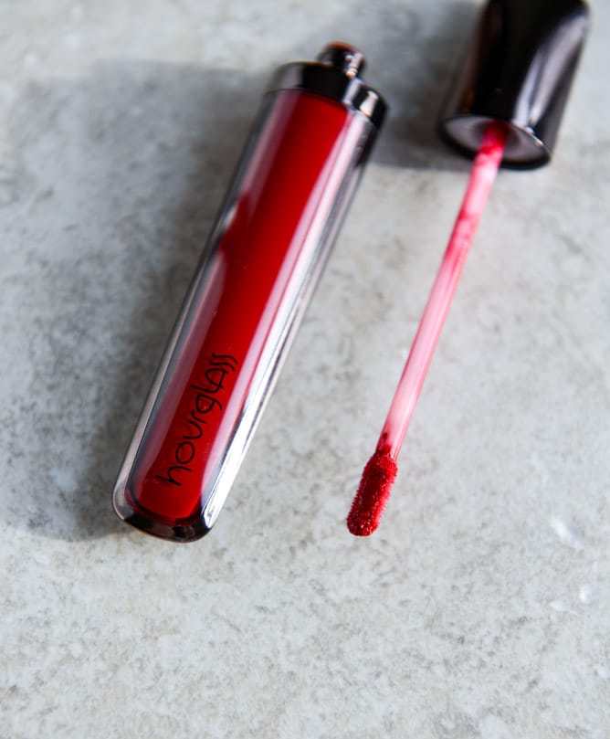 hourglass lip gloss in icon I howsweeteats.com