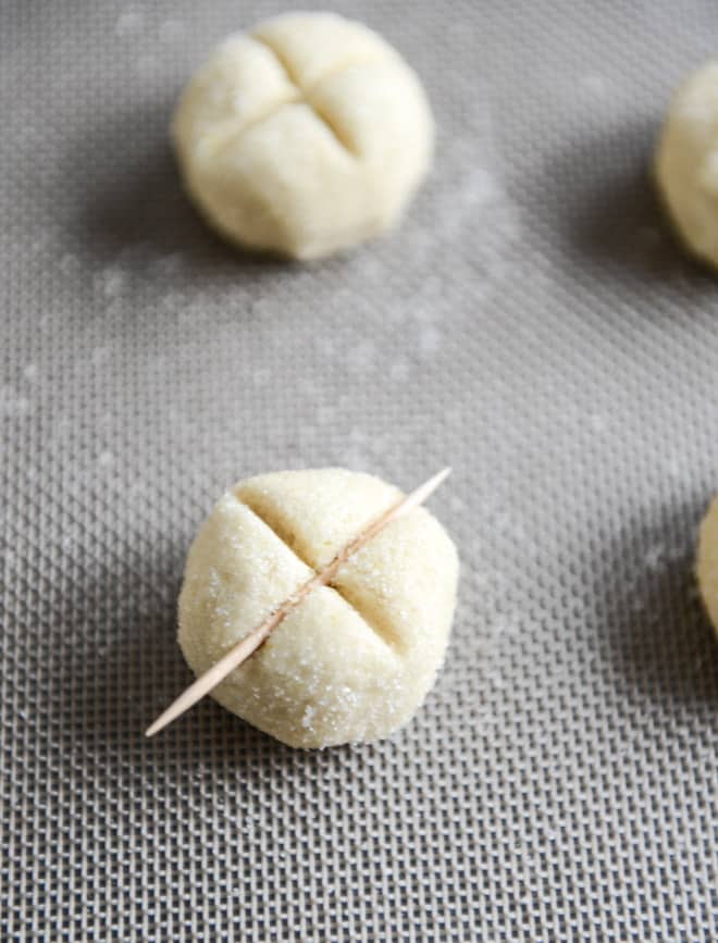 white chocolate lemon butter cookies I howsweeteats.com