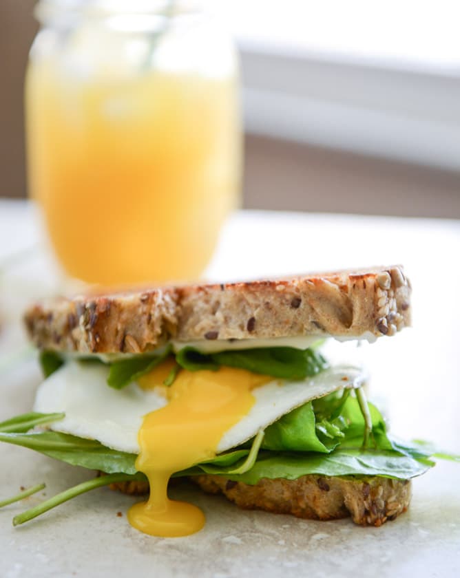 Gruyere, Fig Jam and Arugula Breakfast Sandwiches I howsweeteats.com
