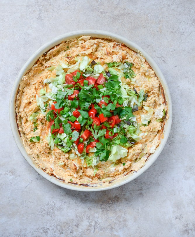 chicken enchilada dip I howsweeteats.com