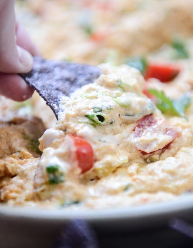 chicken enchilada dip I howsweeteats.com