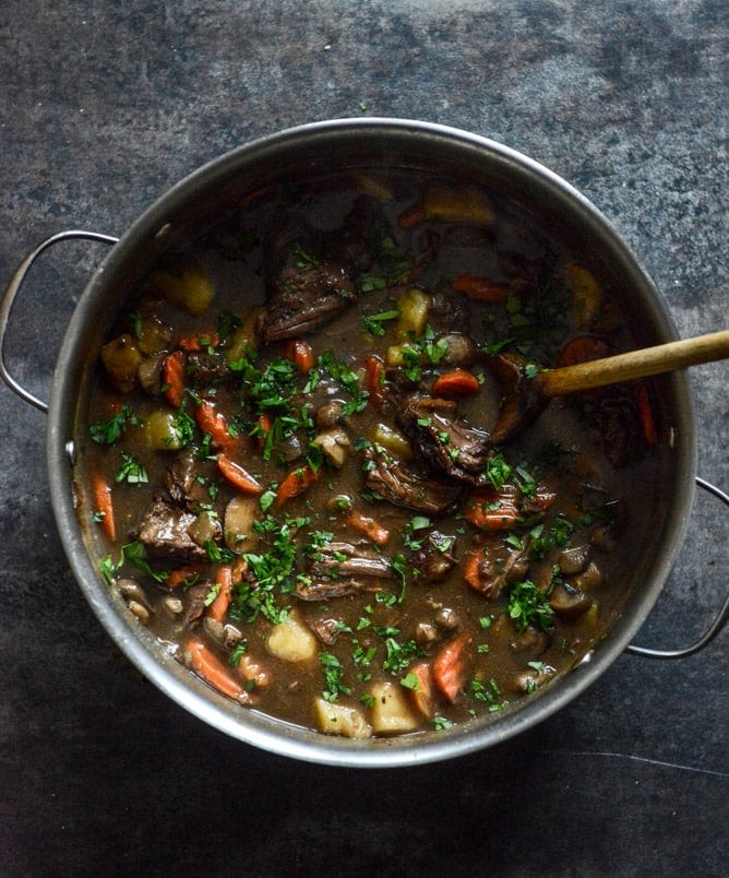 Cabernet Braised Short Rib Beef Stew I howsweeteats.com