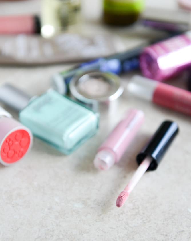 february beauty favorites I howsweeteats.com