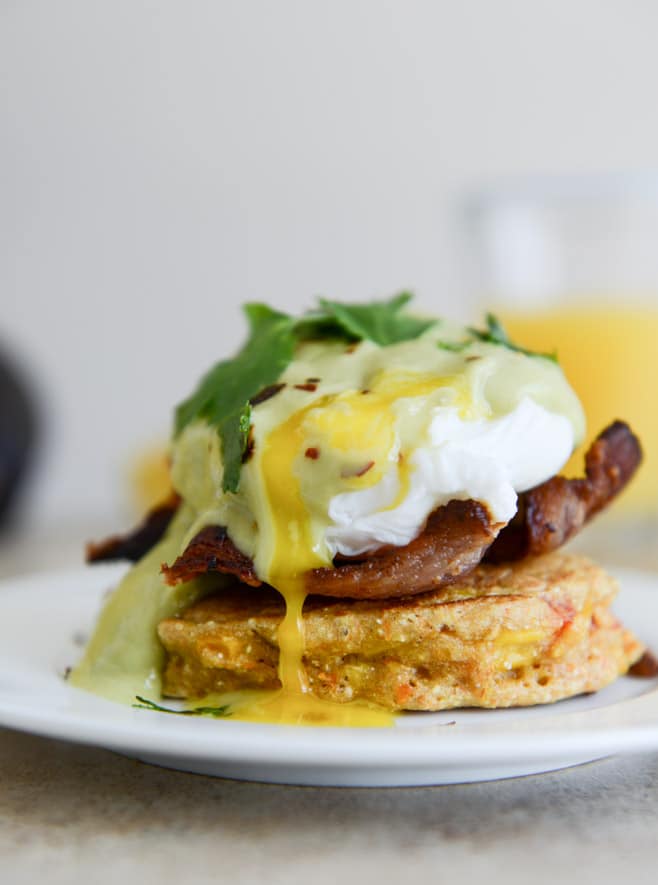 Sweet Corn Cake Eggs Benedict with Avocado Hollandaise I howsweeteats.com Sweet Corn Cake Eggs Benedict with Avocado Hollandaise I howsweeteats.com