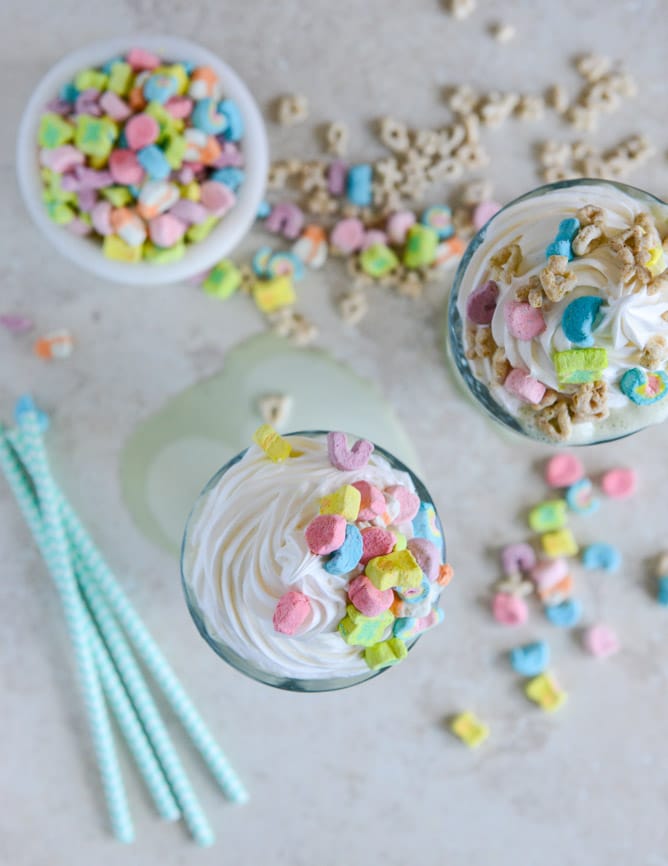 Boozy Lucky Charms Cereal Milkshakes with Marshmallow Frosting I howsweeteats.com