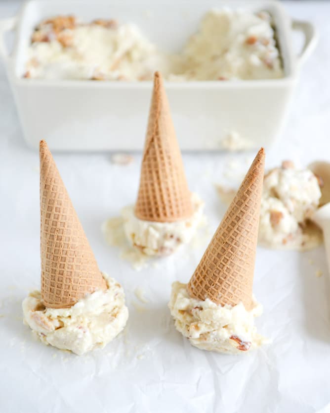 Almond Torte Mascarpone Ice Cream with a Brown Butter Almond Crunch I howsweeteats.com