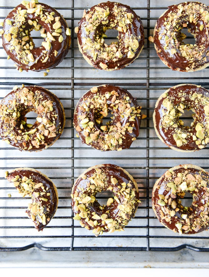 chocolate fudge pistachio cake donuts I howsweeteats.com