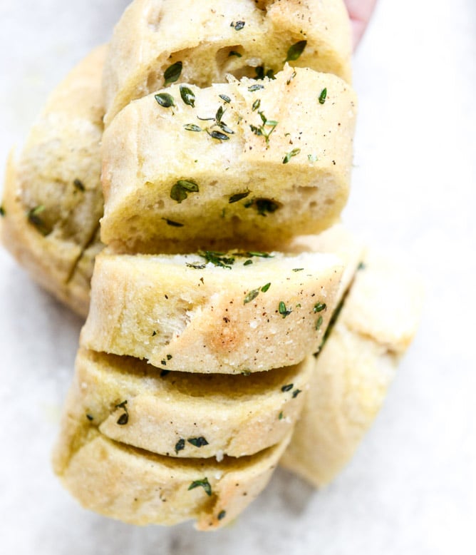 baked goat cheese with roasted garlic and pull-apart baguettes I howsweeteats.com