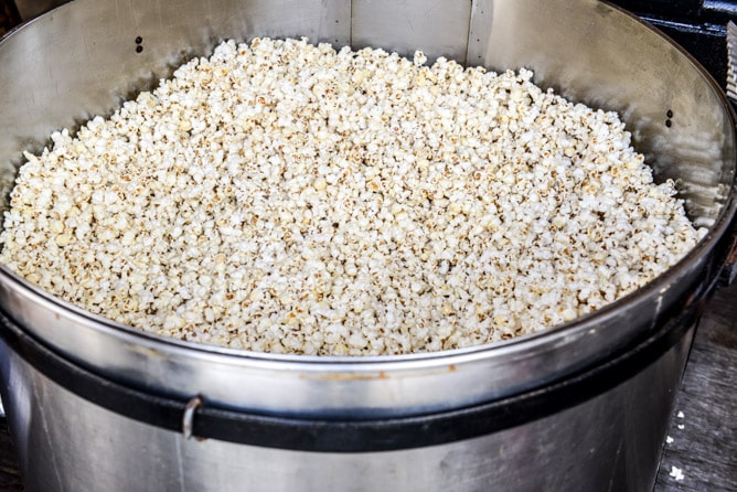 a little autumn drive I howsweeteats.com