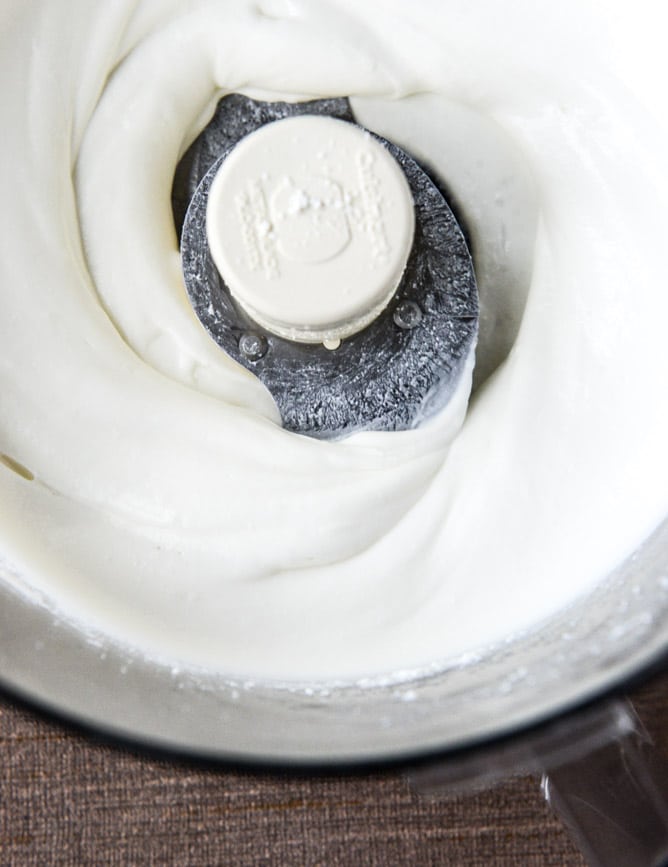 marinated kale and whipped ricotta pizza I howsweeteats.com