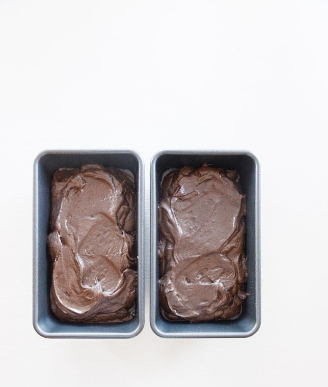 chocolate pound cake with bacon bourbon frosting I howsweeteats.com